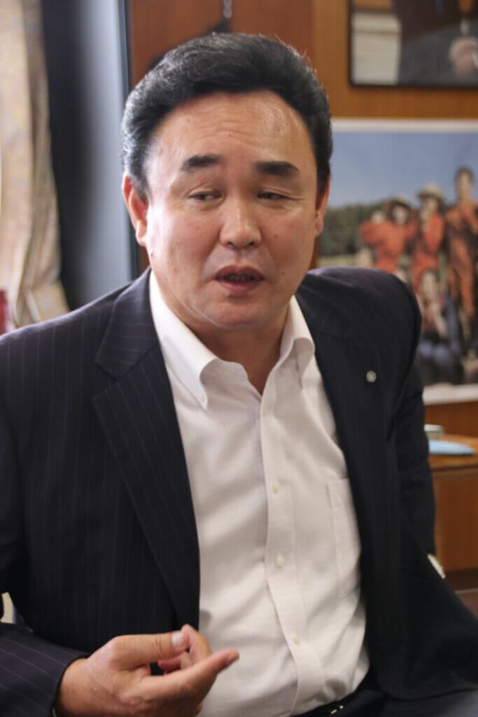 松本幸英町長