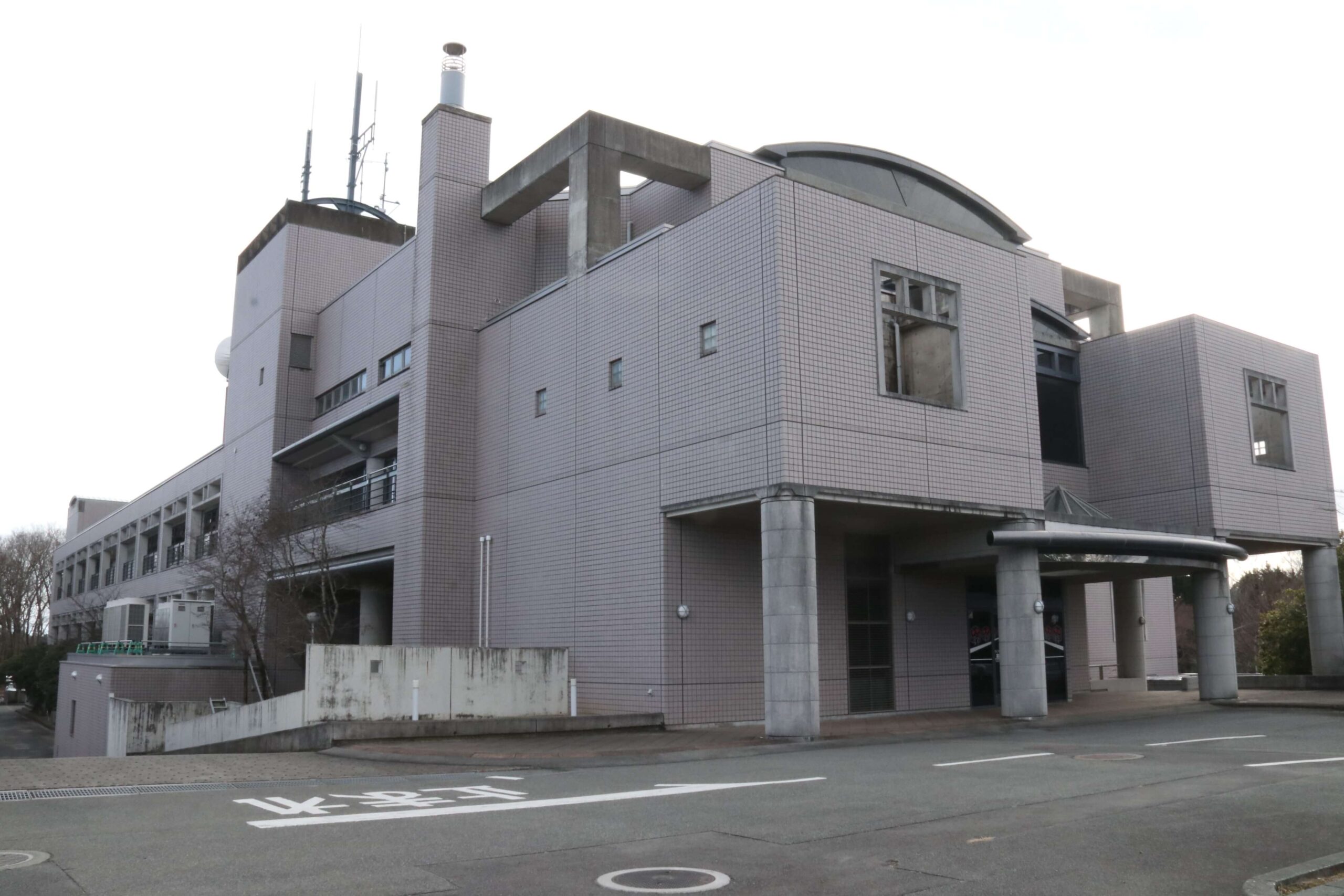 【福島県】相次ぐ公務員の性犯罪（男性に性交強いた富岡町男性職員）