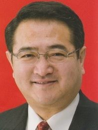 志翔会会長の大城宏之議員（５期）