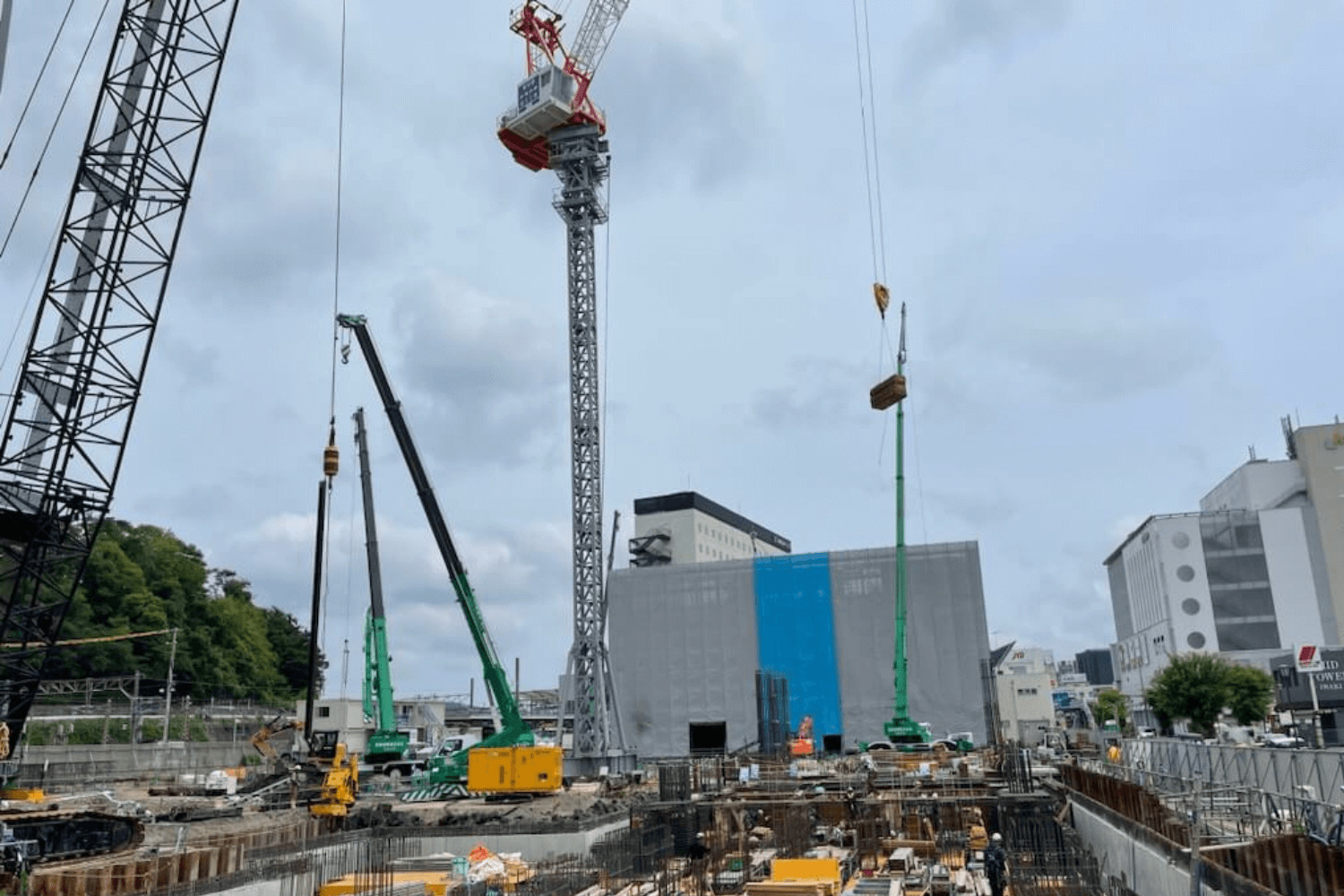 苦戦する福島県内３市の駅前再開発事業