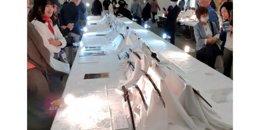 【矢祭町・刀剣展示会】武士の機能美に興味津々《2025年》