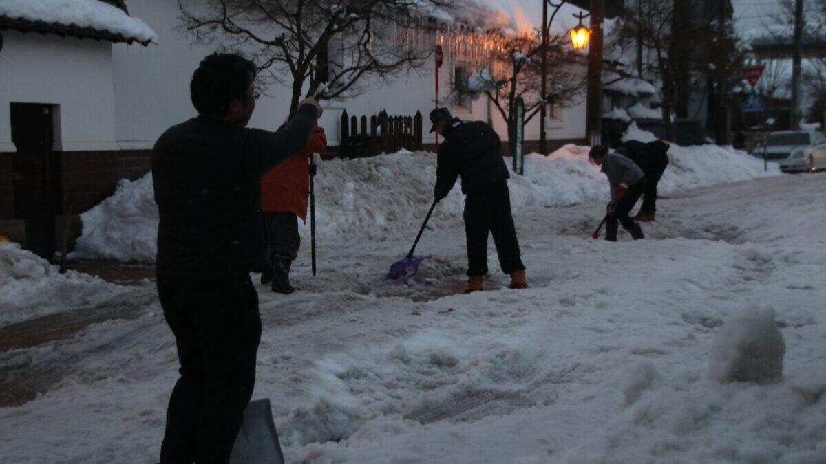 会津若松市河東町の除雪作業 市道の除排雪作業の様子 | 会津若松市