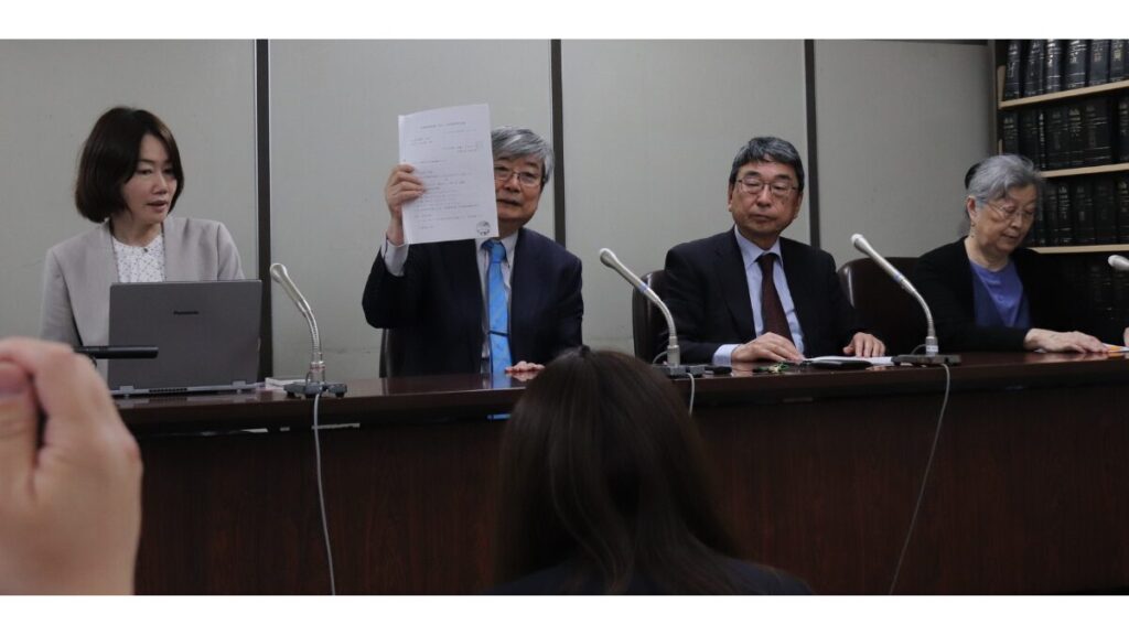 東京地検への申し入れ後に開かれた記者会見