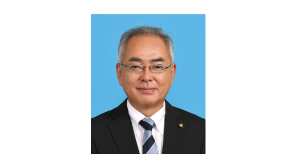 伊藤氏
