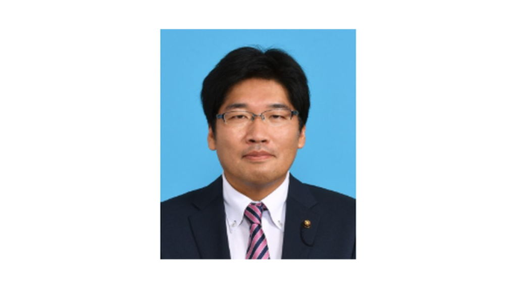 鈴木氏